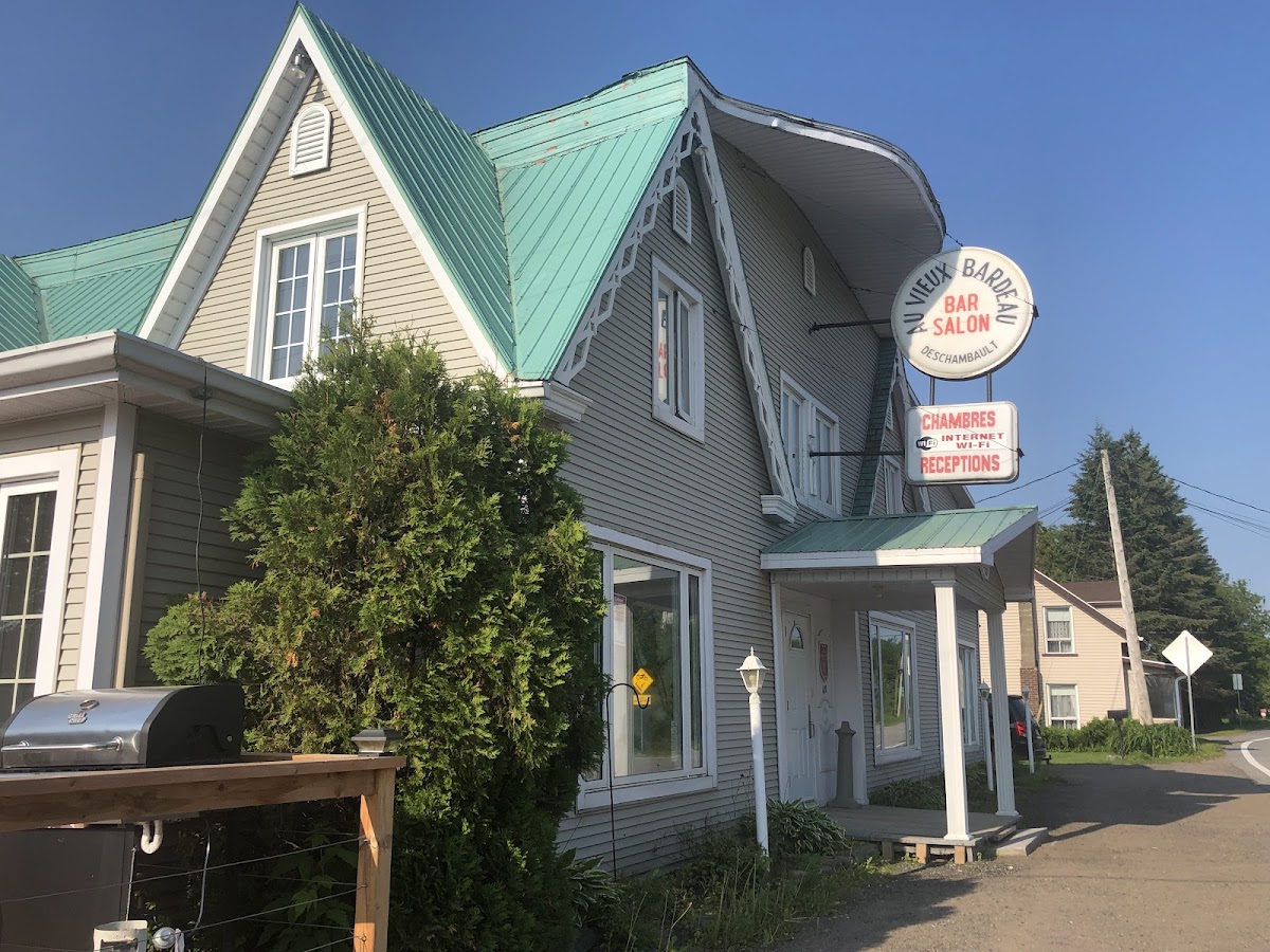 Hôtel Aux Vieux Bardeaux